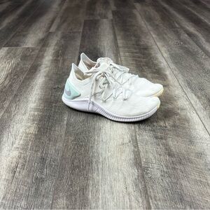 Nike White Knit Shoes